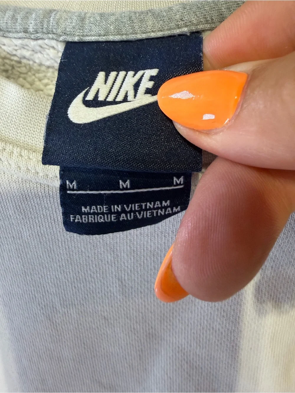 Nike Cream/Light Beige Crewneck Sweatshirt